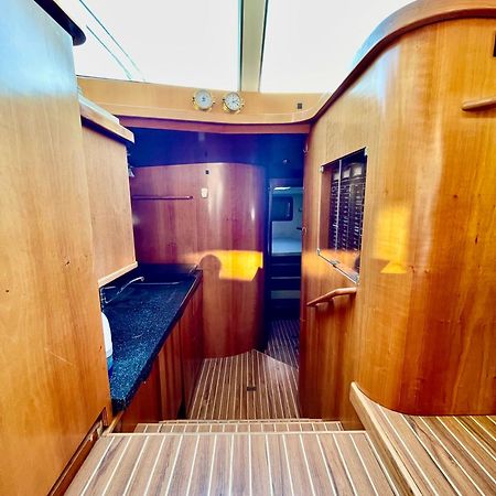 Yacht Deauville Kültér fotó